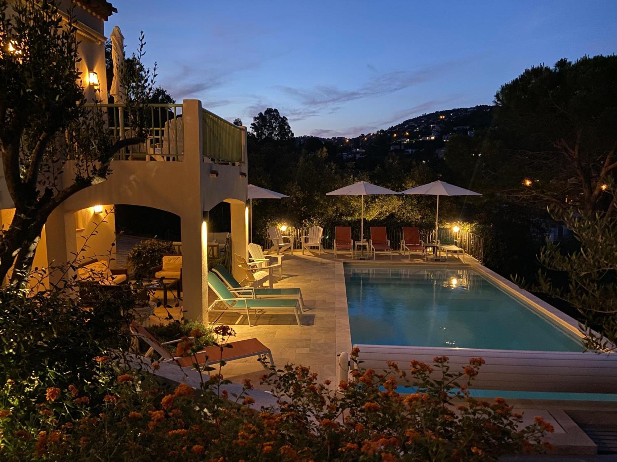 Villa Patrimoine Les Issambres Bagian luar foto